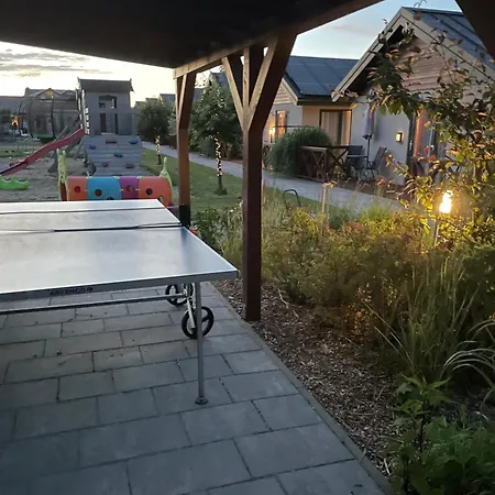 Wśród Jabłoni * Gąski